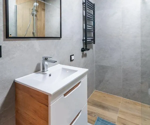 Aparthotel Pod Wyciagiem 3*